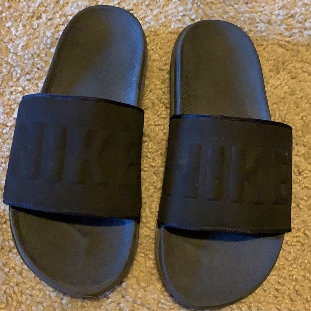 Memory foam! Worn a few times, Size 7.